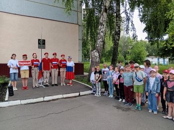 12 июня — День России и День города.