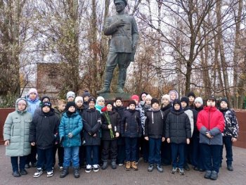 Пензенским милиционерам...